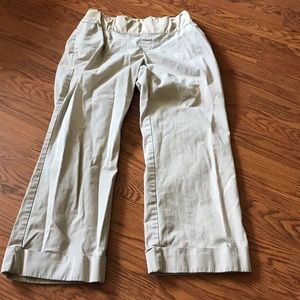 Gap Maternity cropped pants size 8.